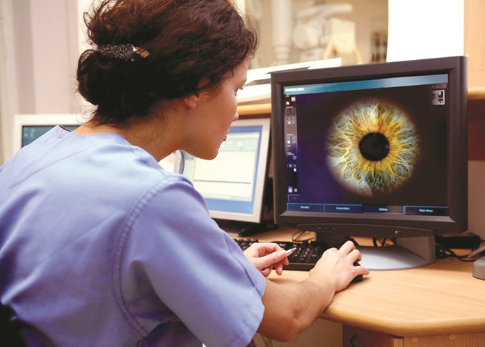 Iridiologia-avaliação-a-iris-previne-e-deteta-doencas.jpg